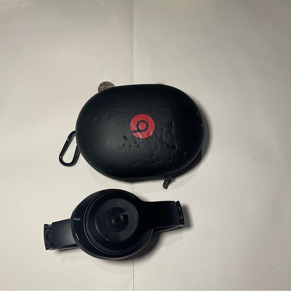 Beats headphone